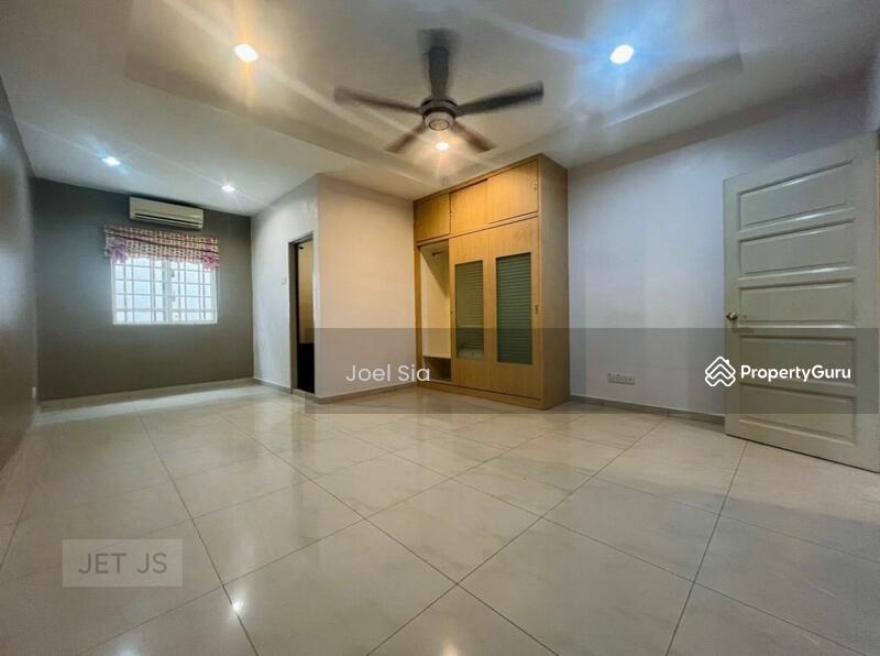 For Sale - Bandar Bukit Tinggi Double Storey Semi D 45x82.5 Fully Extended n Renovated House For Sale